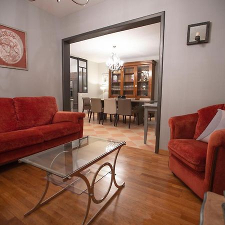 Chambre Jungle Dans Maison D'Hote "Le Petit Clouet"- רושקורבון מראה חיצוני תמונה